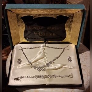 Lucien Rhinestone Jewelry Set
